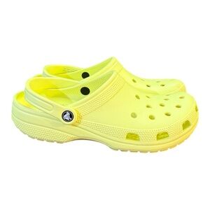 CROCS Classic Clogs Lemonade Color Women’s Size 11 Men’s Size 9